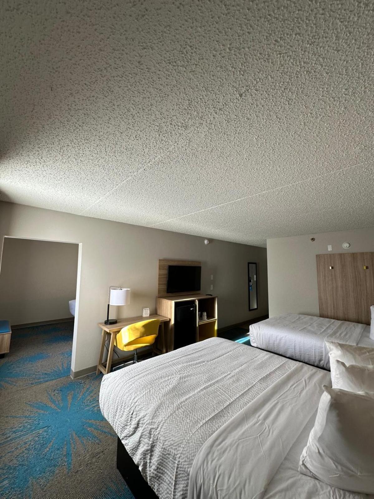 Days Inn By Wyndham Mandan Bismarck Area 외부 사진